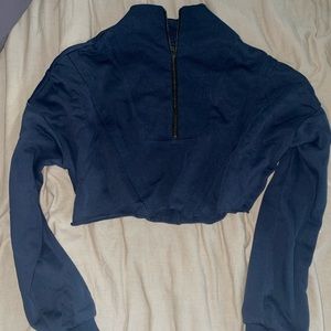 Cropped Sweatshirt